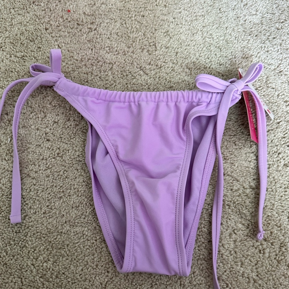 NWT! Lavender bikini bottom